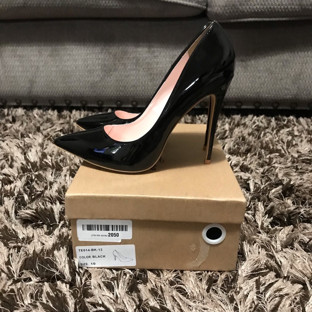 STILETTO HEELS